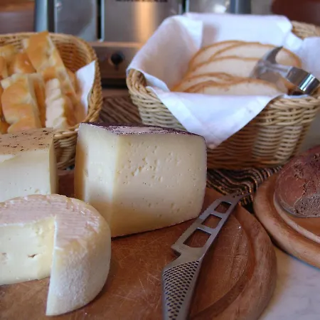 Hotel La Sosta Di Ottone Iii 2*