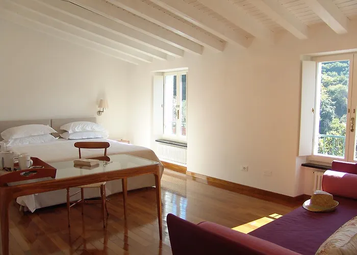 Hotel La Sosta Di Ottone Iii 2*