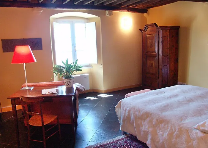 Hotel La Sosta Di Ottone Iii 2*